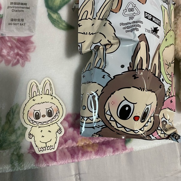 Authentic Labubu soy milk  the  Monster series - Picture 3 of 8